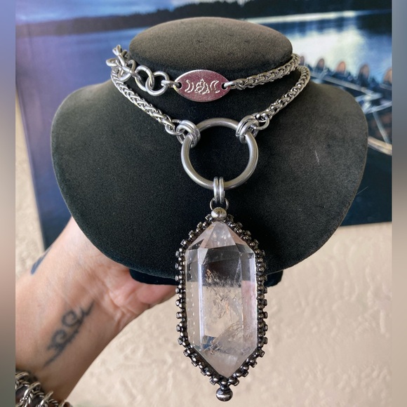 LONG chain BIG 2.5 inch Crystal quartz black electroplated boho goth necklace - Picture 5 of 15